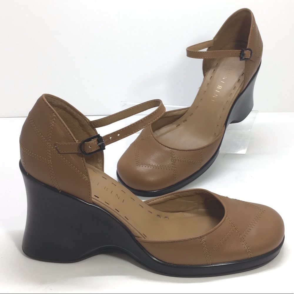 Gianni Bini Prisma Tan Leather Wedge Sandals 9M
